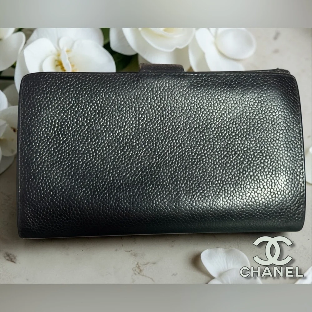 Chanel Caviar Timeless CC Long Wallet RICH BLACK LEATHER KISS Lock💋 - Picture 3 of 16
